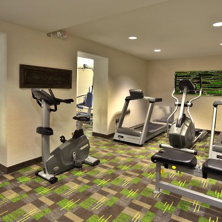 Holiday Inn Express Winnipeg Airport - Polo Park By Ihg Ngoại thất bức ảnh