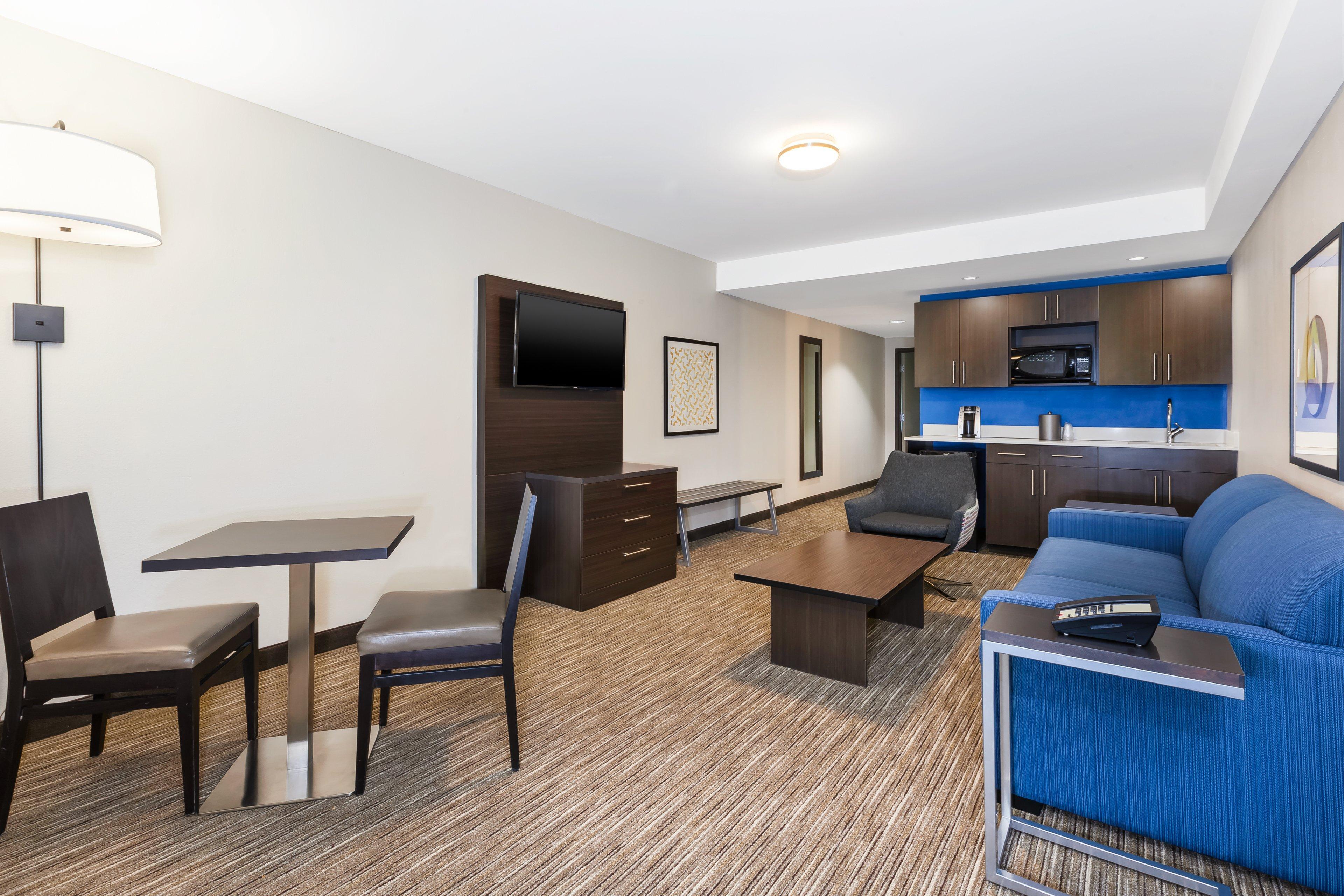 Holiday Inn Express Winnipeg Airport - Polo Park By Ihg Ngoại thất bức ảnh