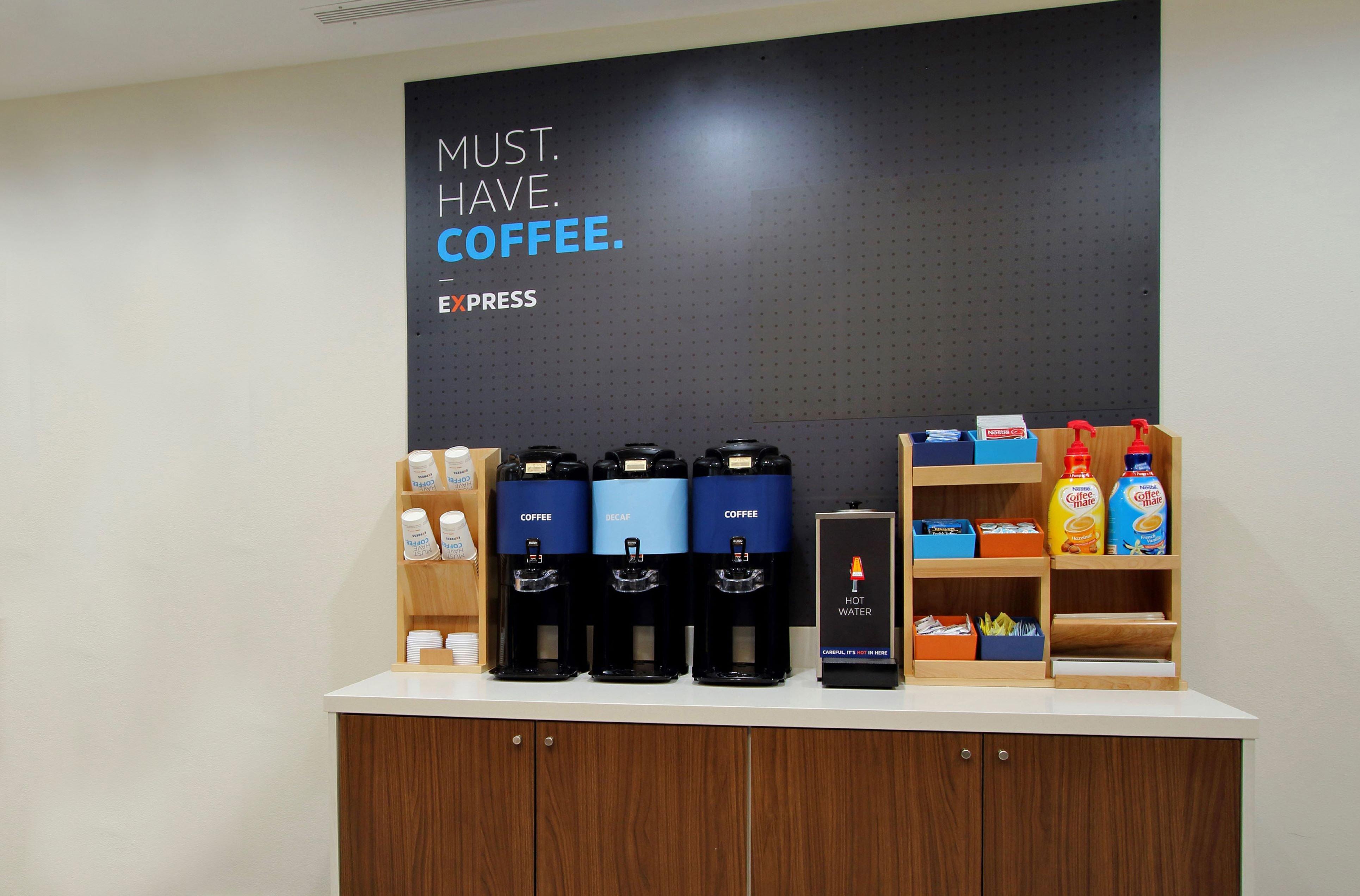 Holiday Inn Express Winnipeg Airport - Polo Park By Ihg Ngoại thất bức ảnh