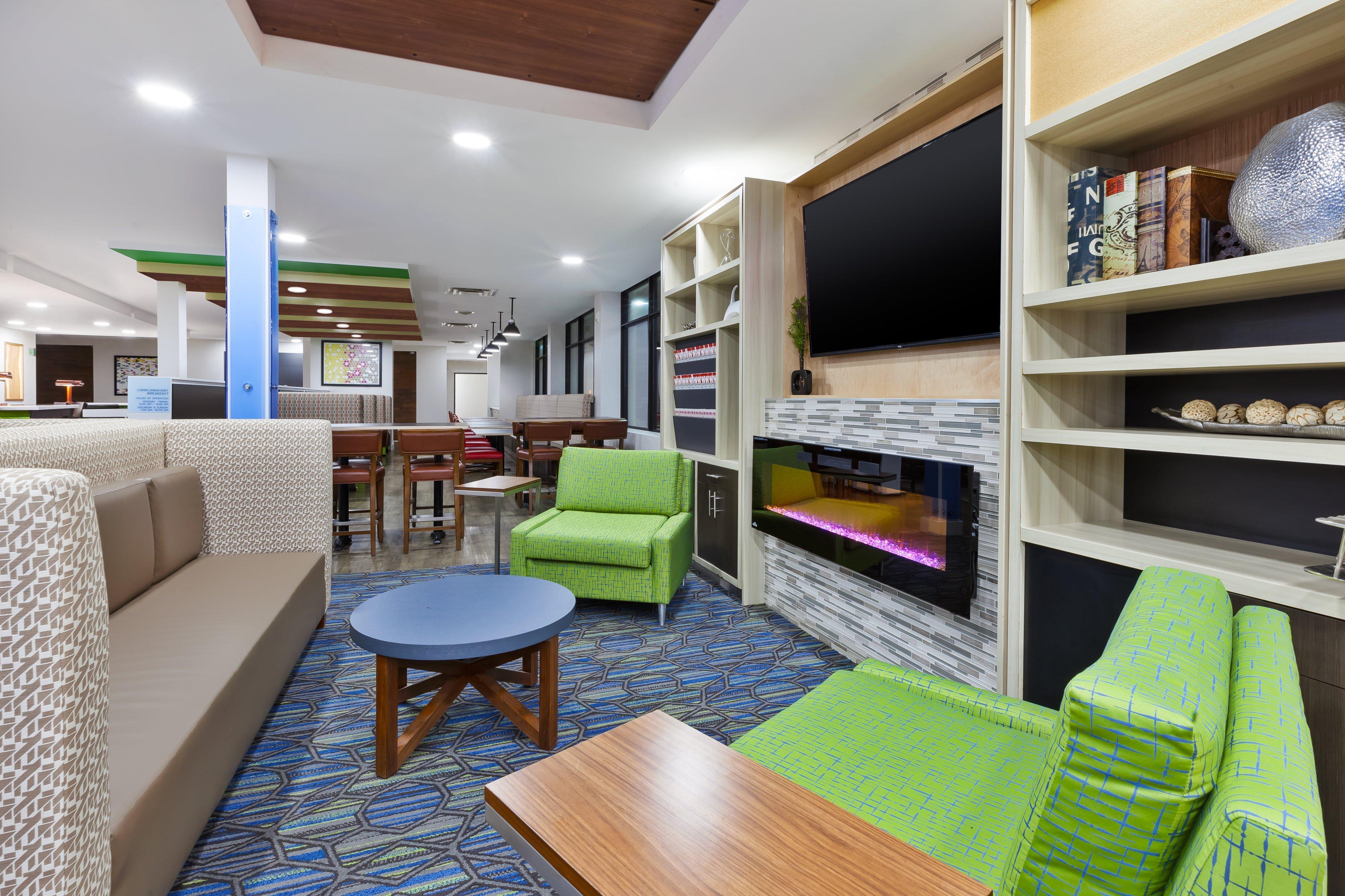 Holiday Inn Express Winnipeg Airport - Polo Park By Ihg Ngoại thất bức ảnh